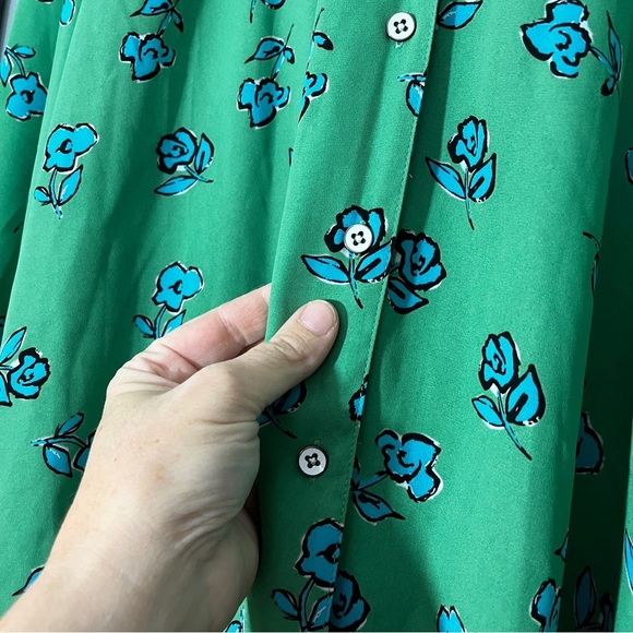 CAbi Green Cottagecore Floral Button Down Shirt Pop Art Women's L Preppy Teacher - Picture 8 of 11